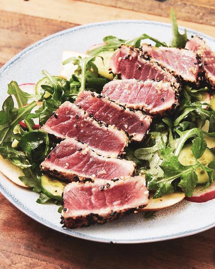 seared ahi tuna arugula pear
